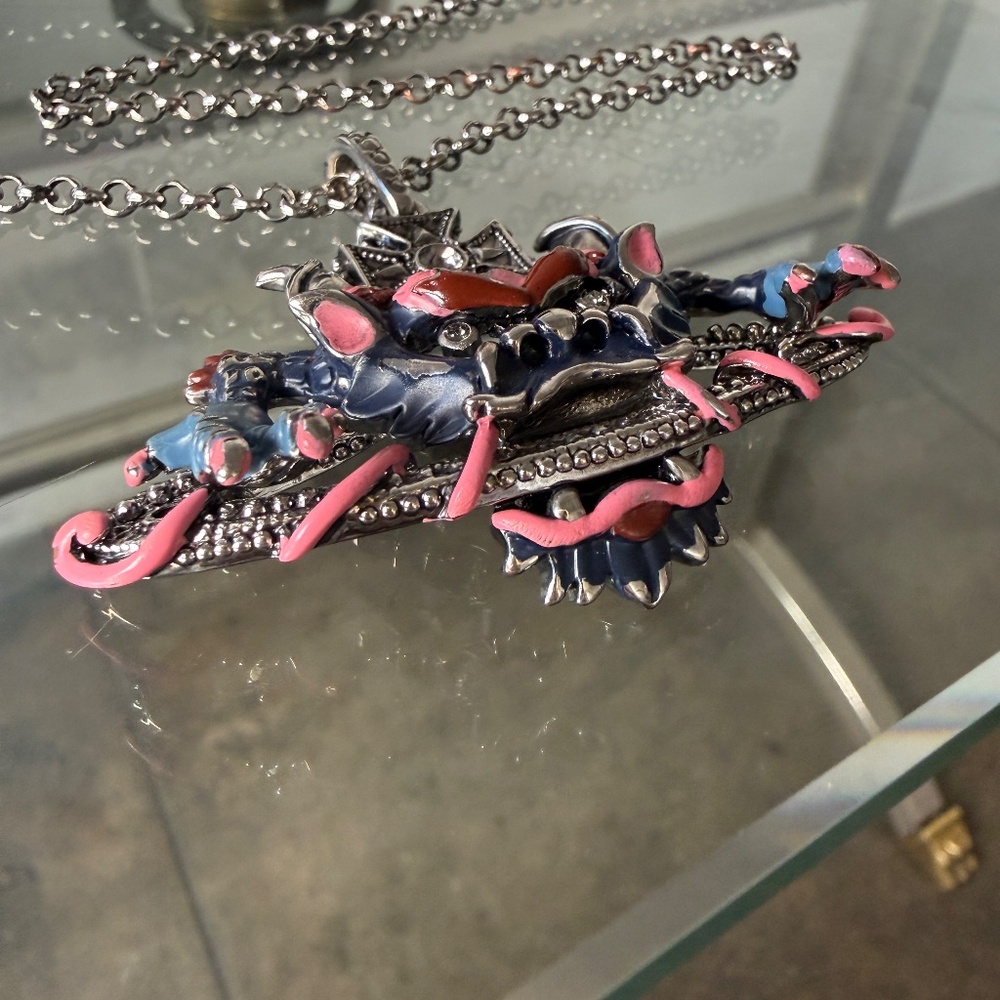 Vivienne Westwood WOW - 2012 Chinese New Year Dragon Orb Necklace - Picture 10 of 11